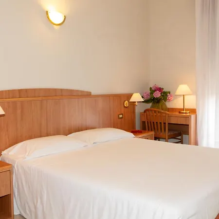 Smeraldo Hotel 3*